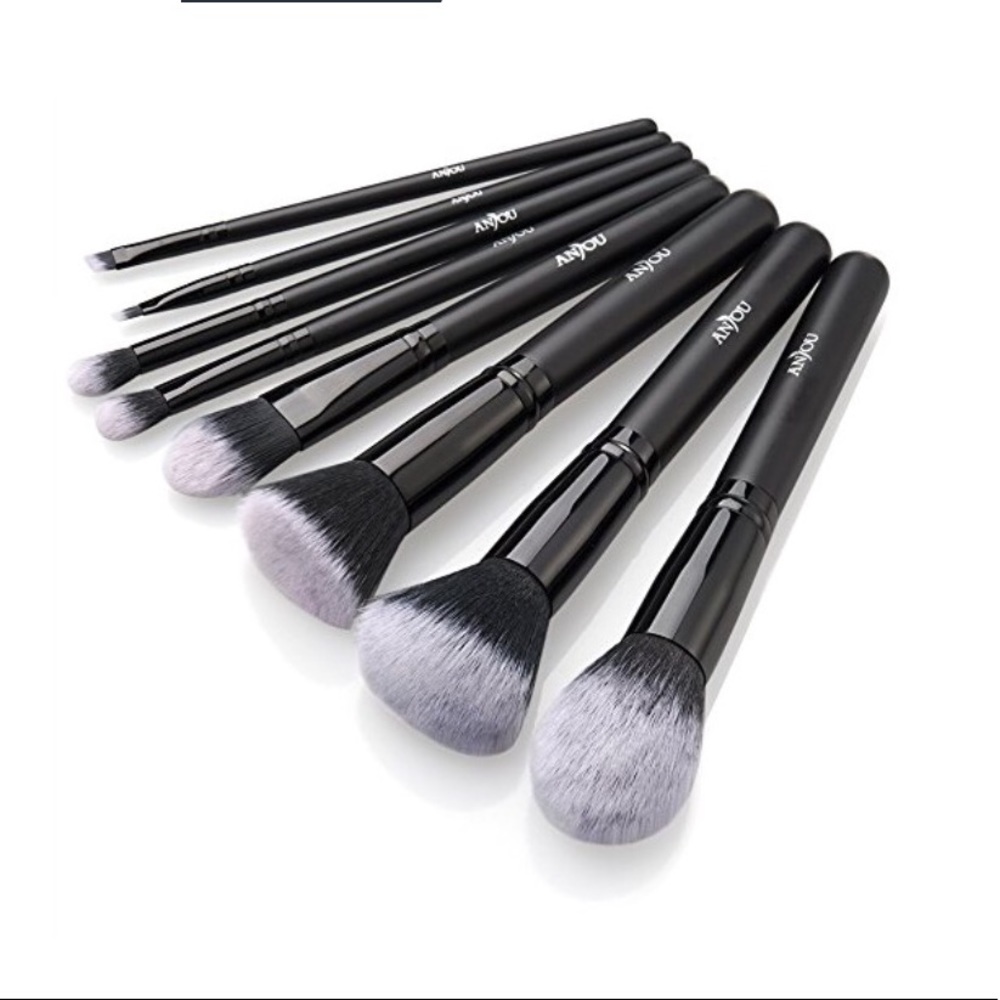 Anjou 8 pieces makeup brushes set